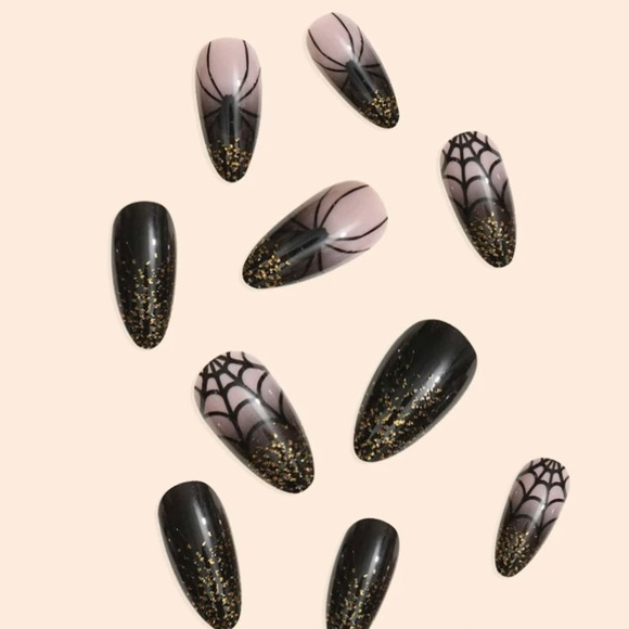 ๐
Press on Nails ๐
- Picture 2 of 7